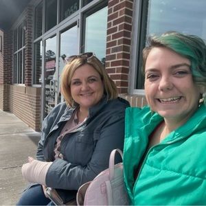 Meet your Poshers, Heather and Amber